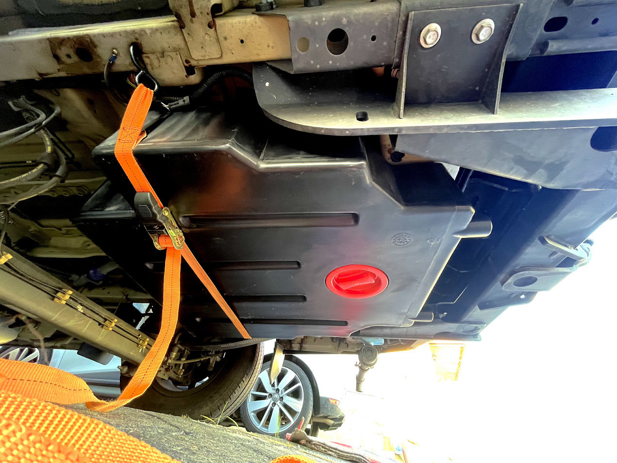 Depósito aguas grises Ford Transit V363 90L